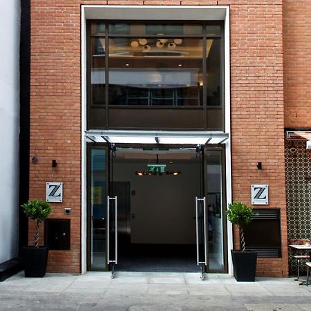 ザ Z ホテル トッテナム コート ロード ロンドン エクステリア 写真